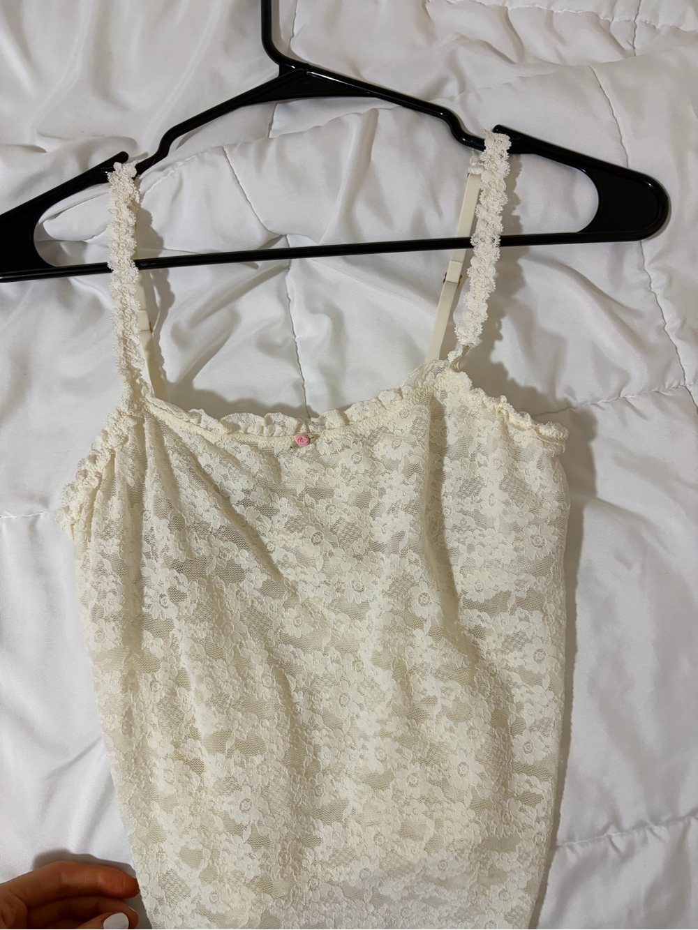 American Eagle Outfitters Cream Lace Cami Tank Top